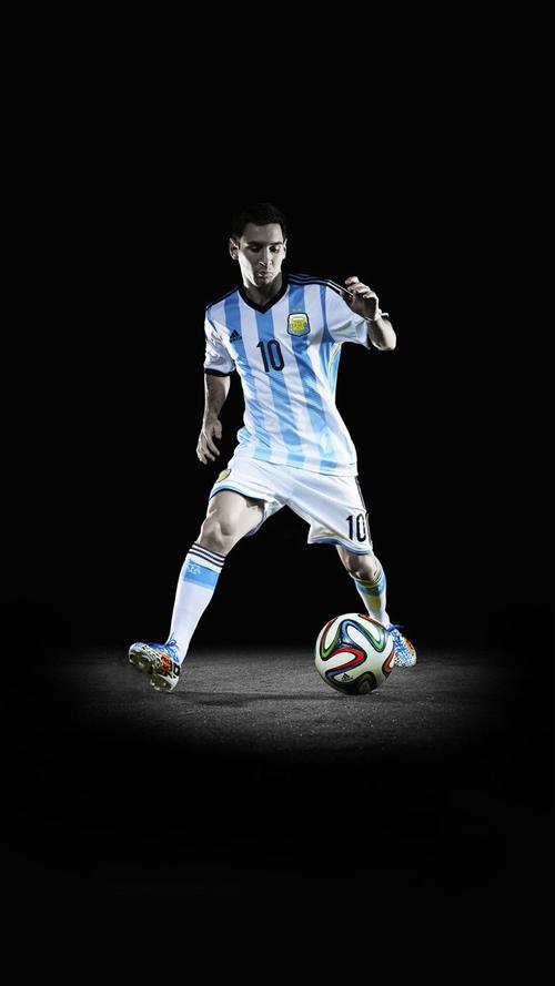 升入U21，阿森纳15岁2米门将发文庆祝并剑指挑战拉亚