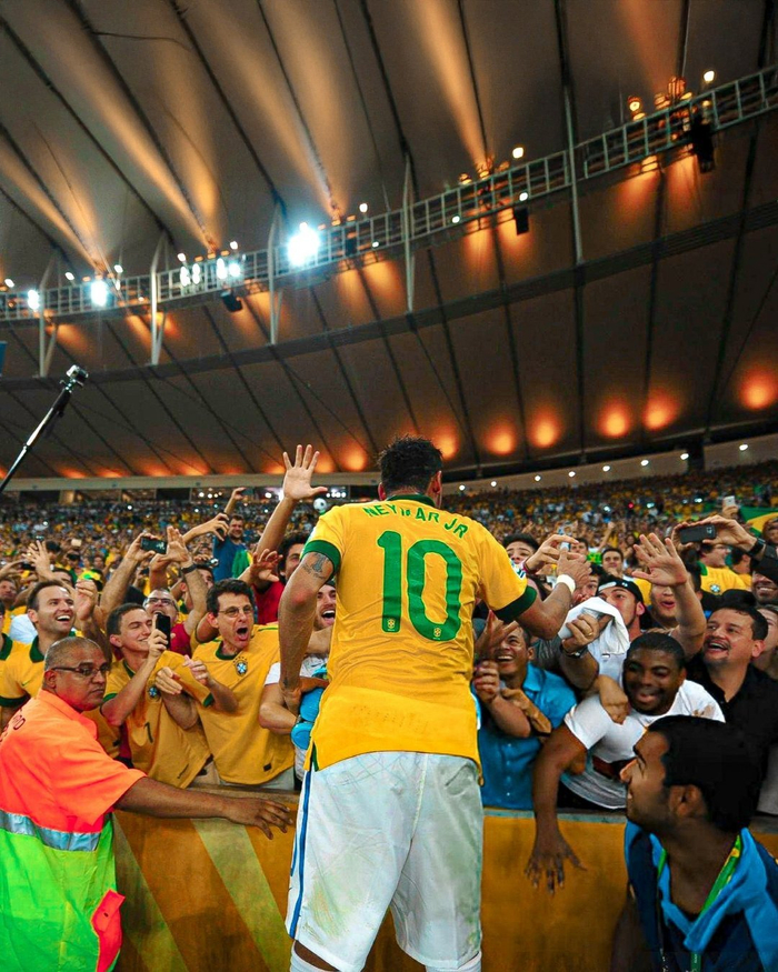 泪洒赛场！阿尔巴完美告别 迈阿密国际首夺MLS杯