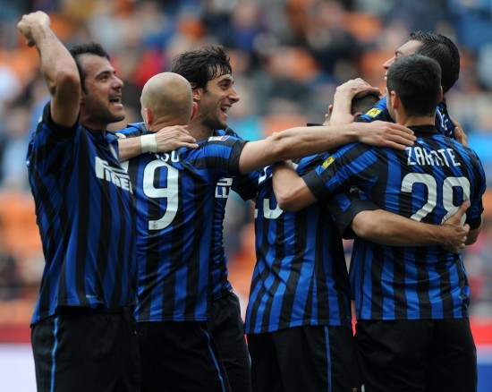 罗马诺：巴萨与多家英超俱乐部正在非洲杯考察埃永（罗马诺称：巴萨与多支英超球队在非洲杯现场考察埃永）