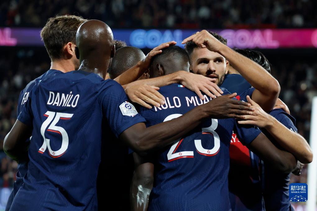 记者：国脚王钰栋有望拿下今年国内球员最重磅奖项