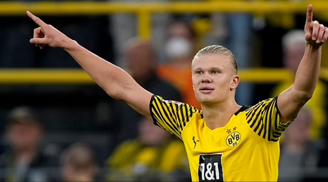 官方：中超球队申请准入的所有者权益应为3000万元以上（官方明确：申报中超准入的俱乐部所有者权益须不低于3000万元）