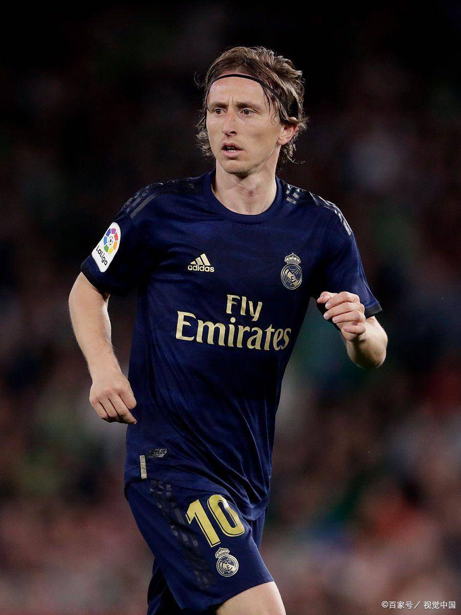 埃默松：我并不怀念在米兰的日子；那儿的人聊我比聊C罗还多