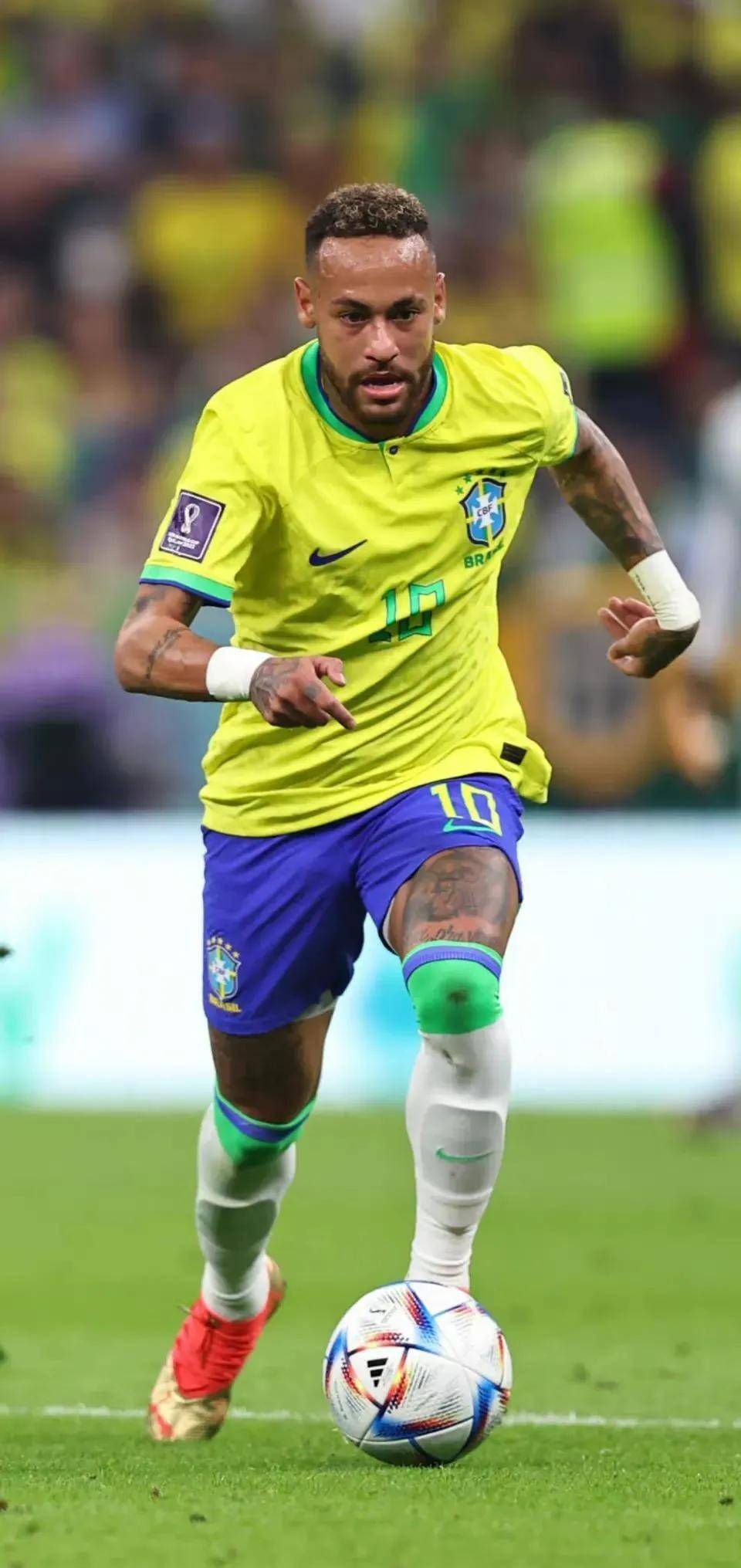 豪门官宣重磅续约